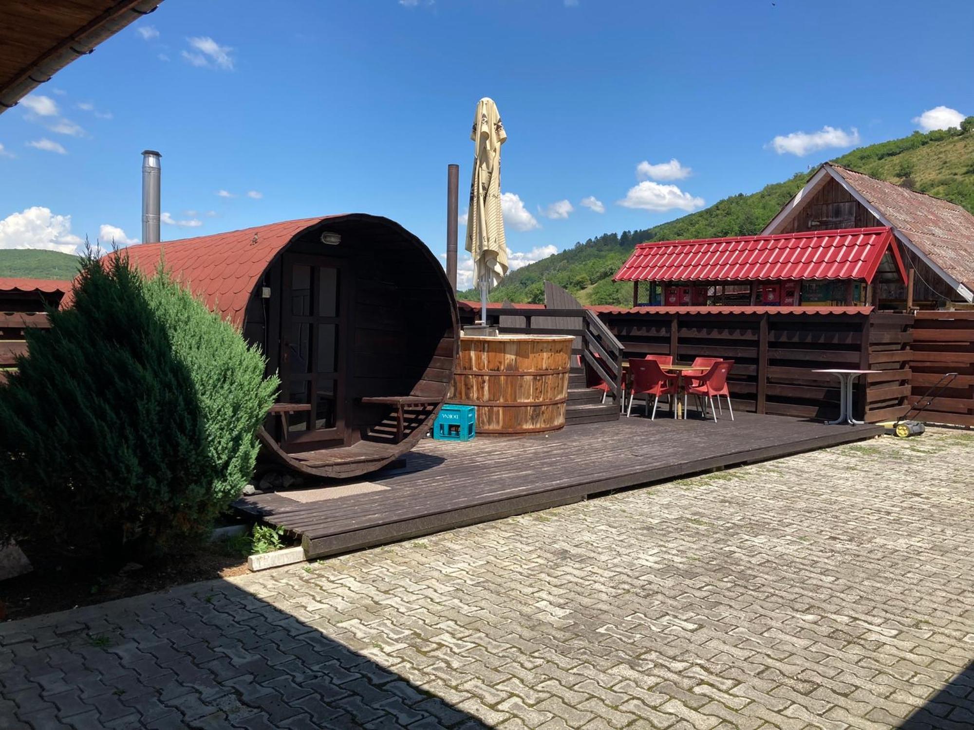 Pensiunea Domnika Dej Exterior foto